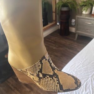 Knee high St.John boots